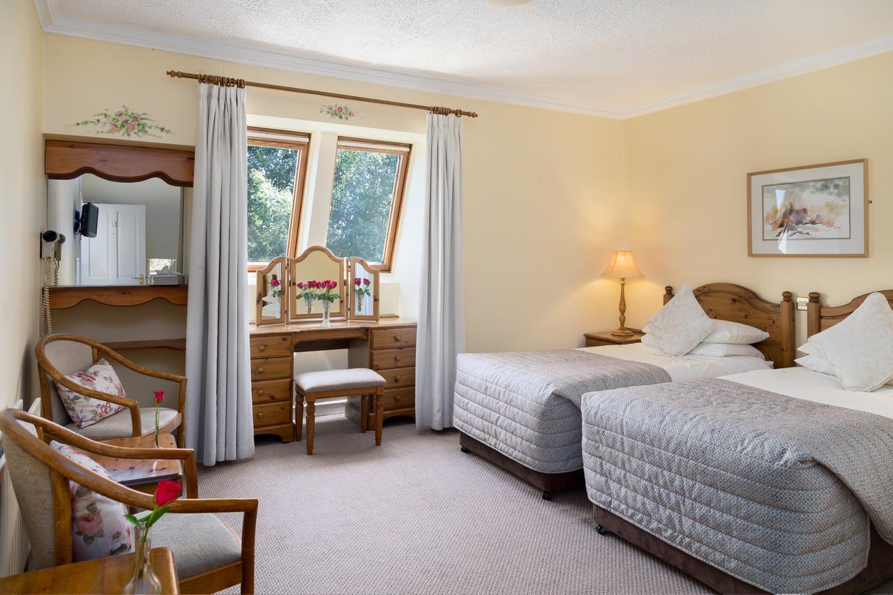 Kathleens Country House Lower Coolcorcoran Екстер'єр фото